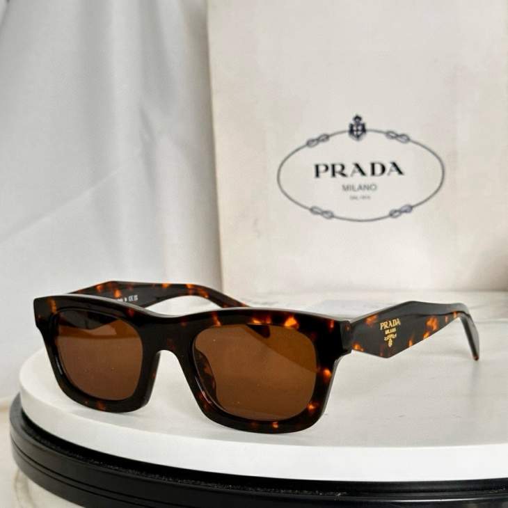 Picture of Prada Sunglasses _SKUfw77644528fw
